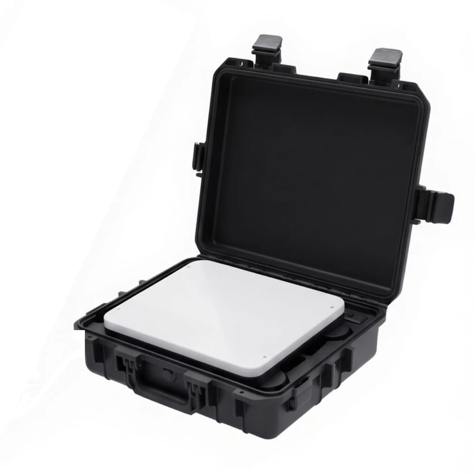 Field-Ready Bundle case with the Starlink Mini mounted inside