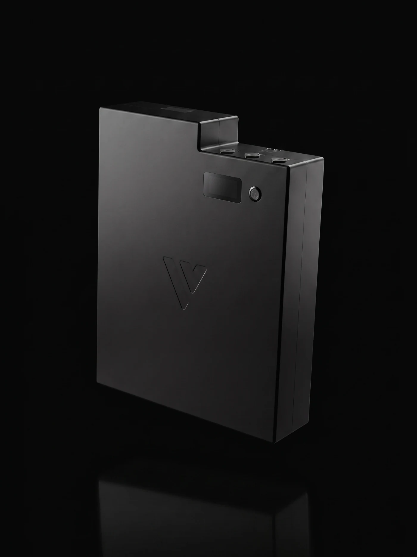 Front view of the black 45-Hour Battery + Case battery